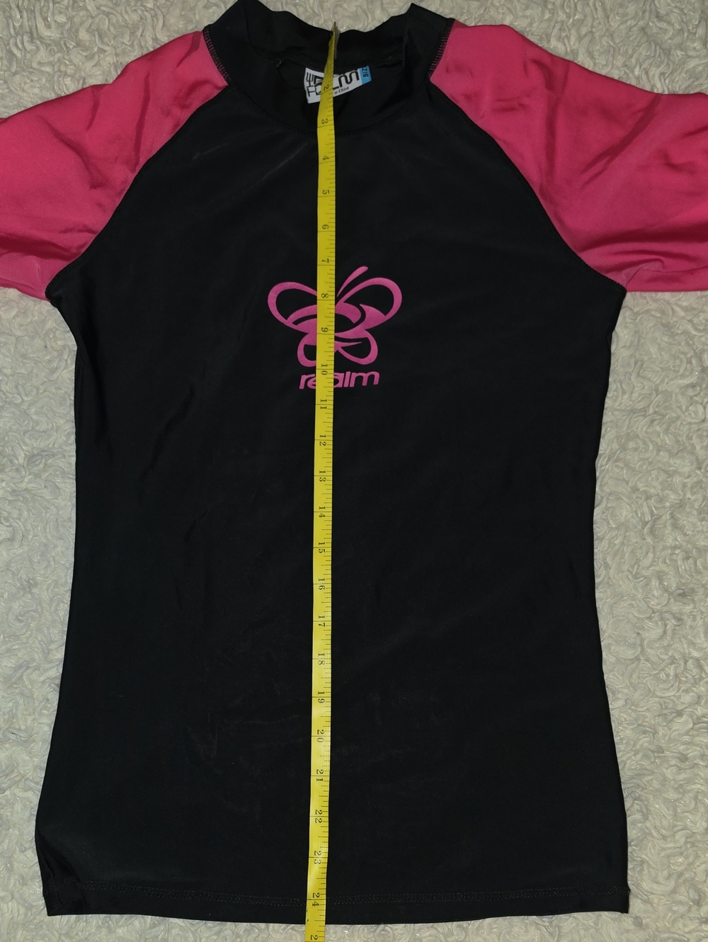 The Realm Rash Guard Small - Picture 8 of 8